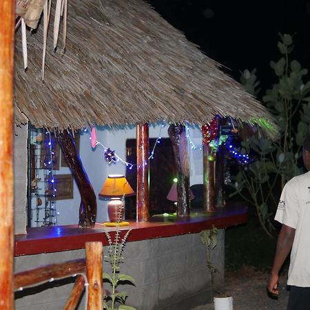 Tausa Tsavo Eco Lodge Voi Exterior photo