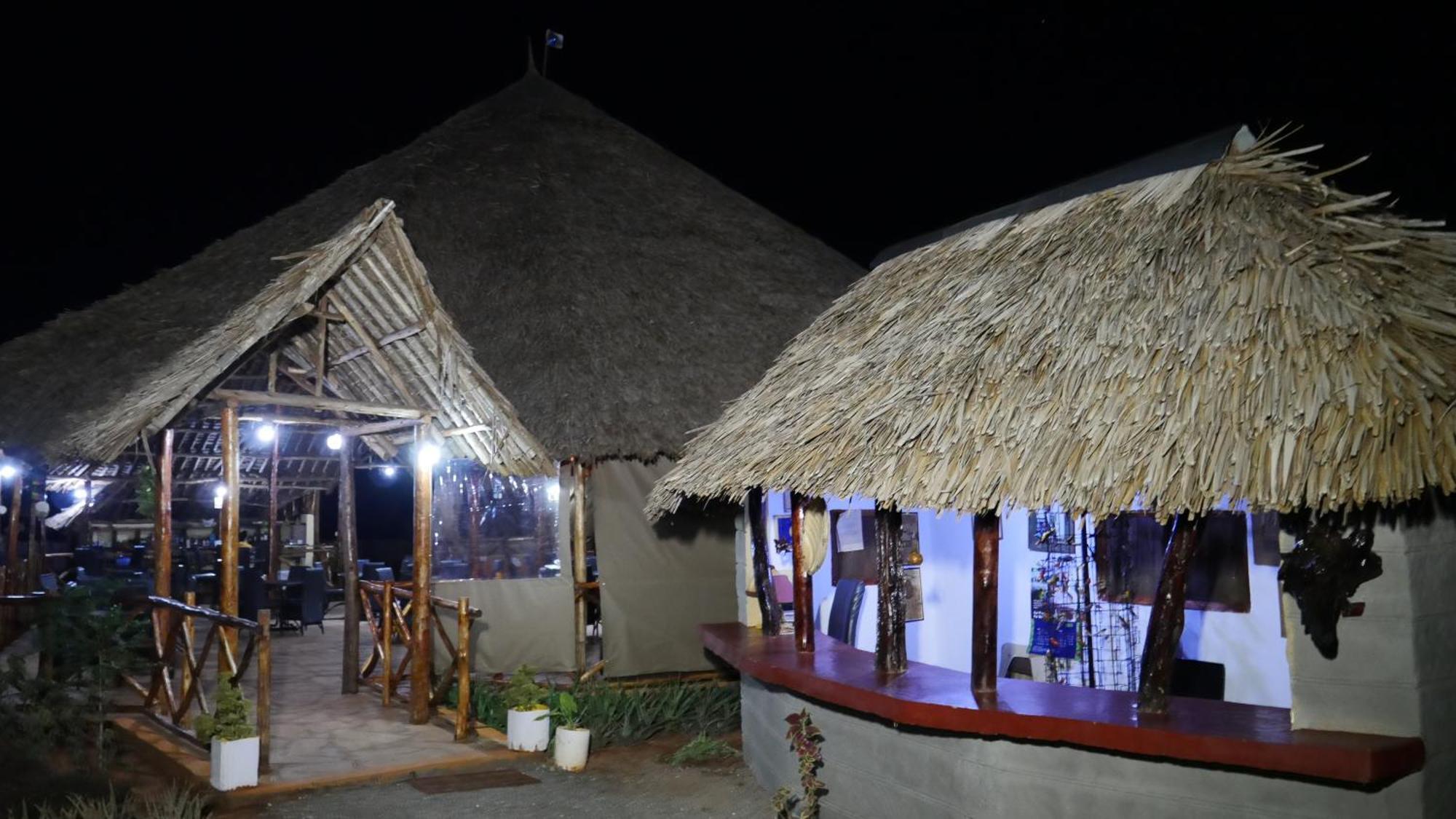 Tausa Tsavo Eco Lodge Voi Exterior photo